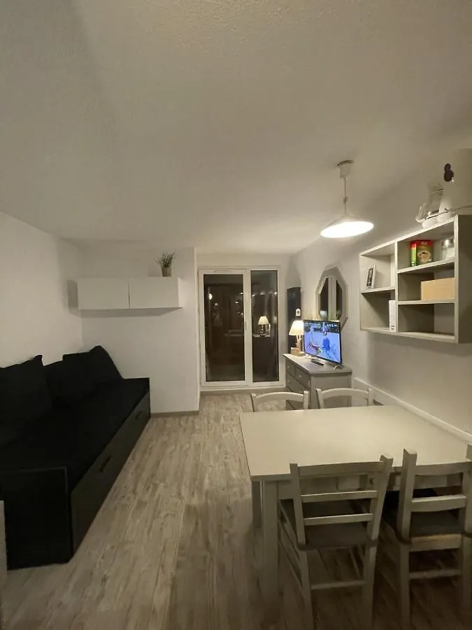 Appartement Lourea Studio 4 Pers Retour Skis Au Pieds Les Deux Alpes
